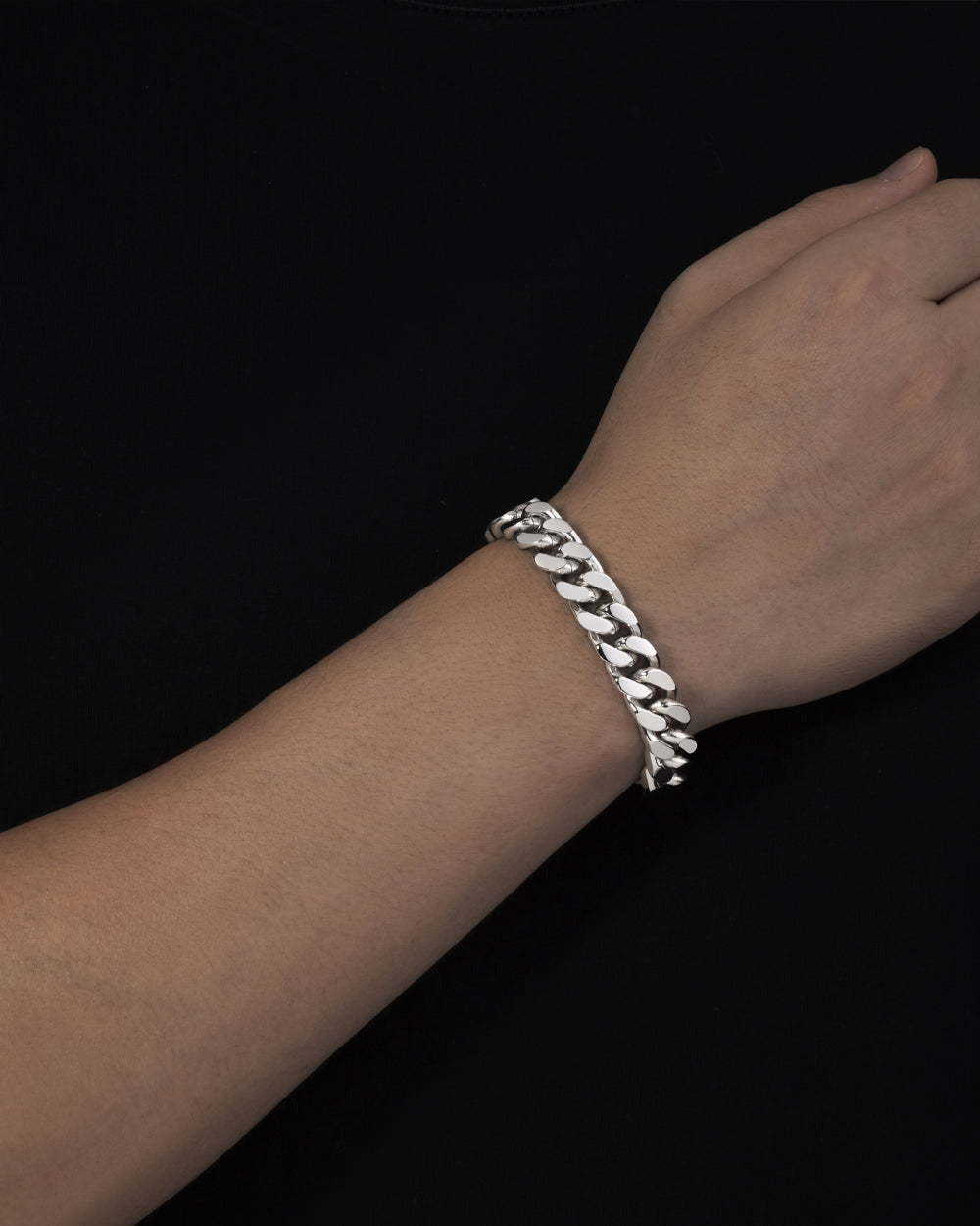 CLEAN BOXED CUBANA BRACELET. - 11MM WHITE GOLD