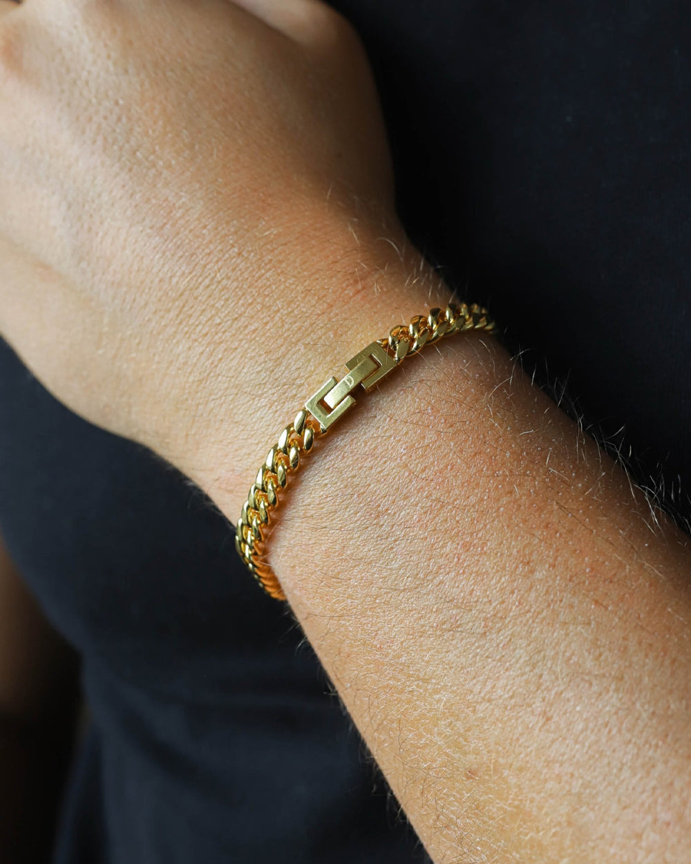 CLEAN CUBANA BRACELET. - 6MM 18K GOLD