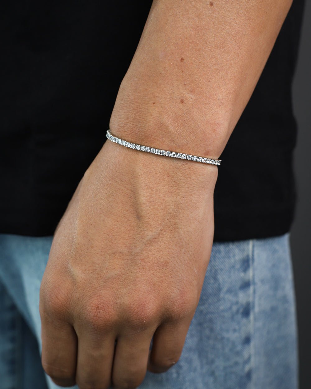 MICRO TENNIS BRACELET. - 2.5MM WHITE GOLD