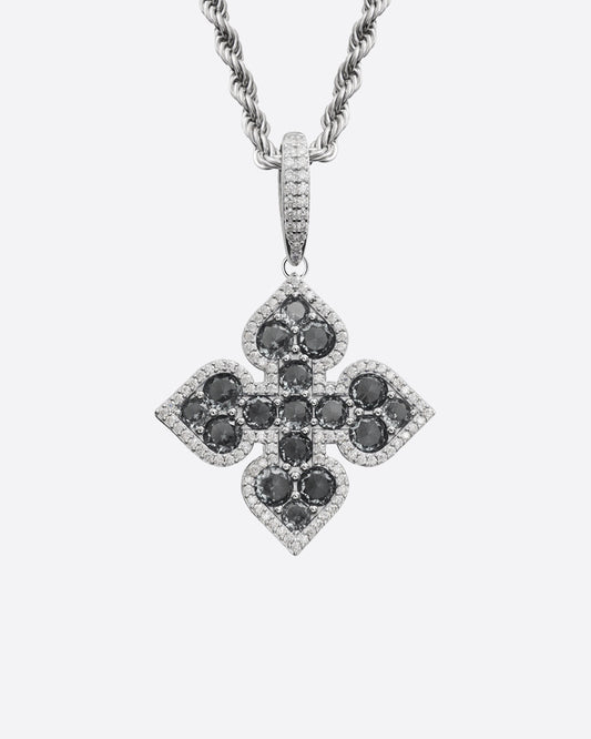 MOISSANITE BLACK CLOVER PENDANT. - WHITE GOLD