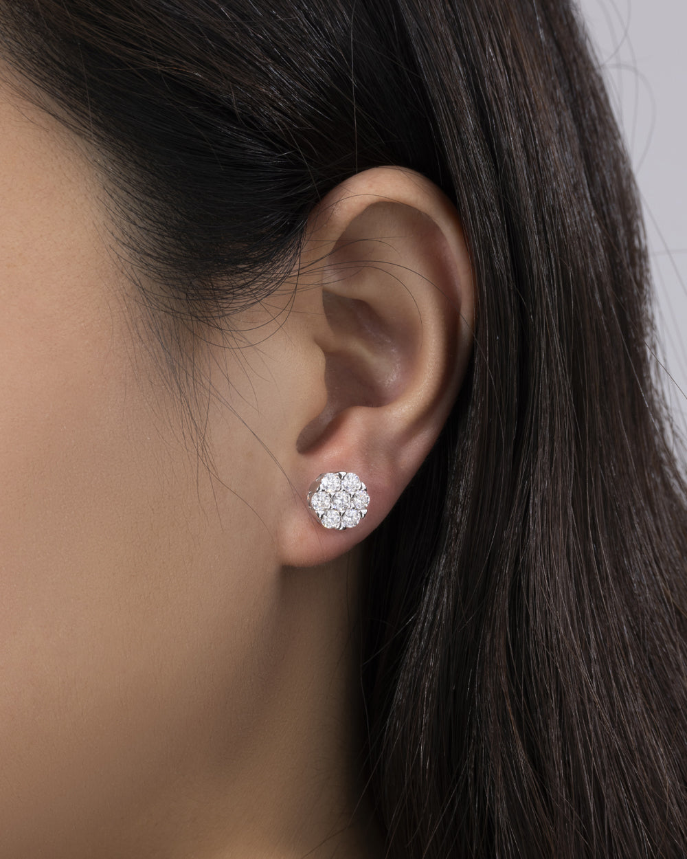 MOISSANITE CLUSTER EARRINGS. - WHITE GOLD
