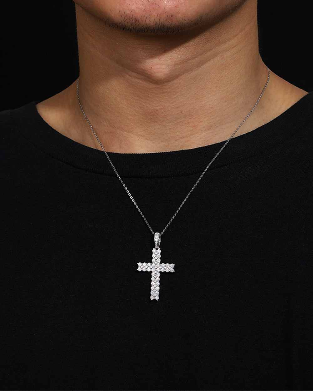 MOISSANITE PAVED CROSS PENDANT. - WHITE GOLD