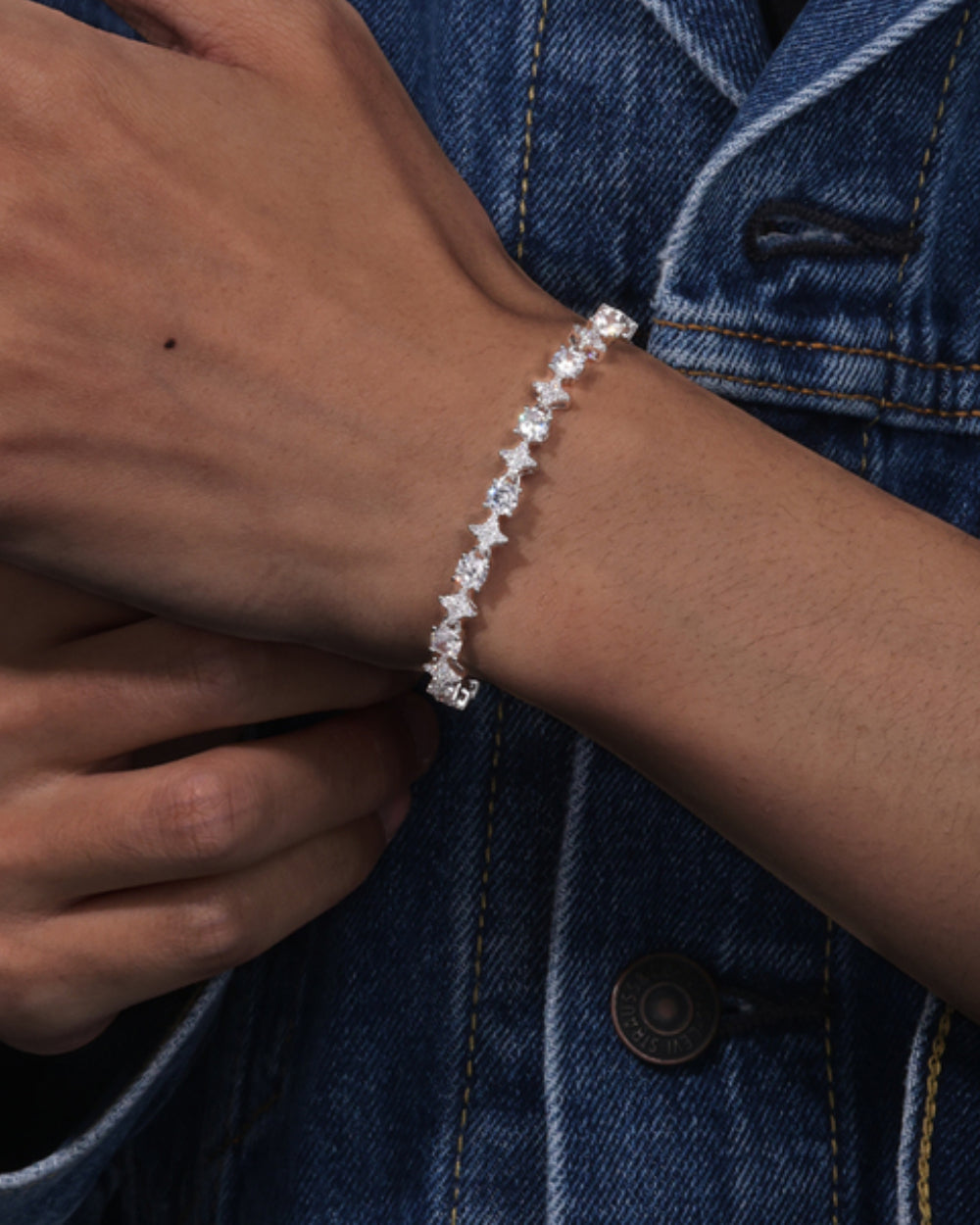 MOISSANITE STARS & STONES BRACELET. - WHITE GOLD