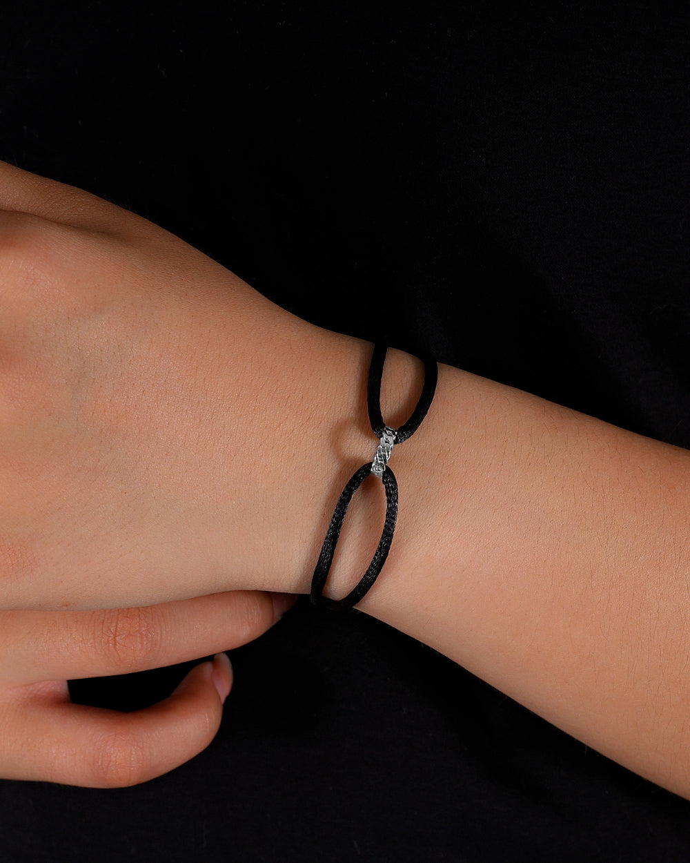 CUBAN RING CORD BRACELET. - WHITE GOLD