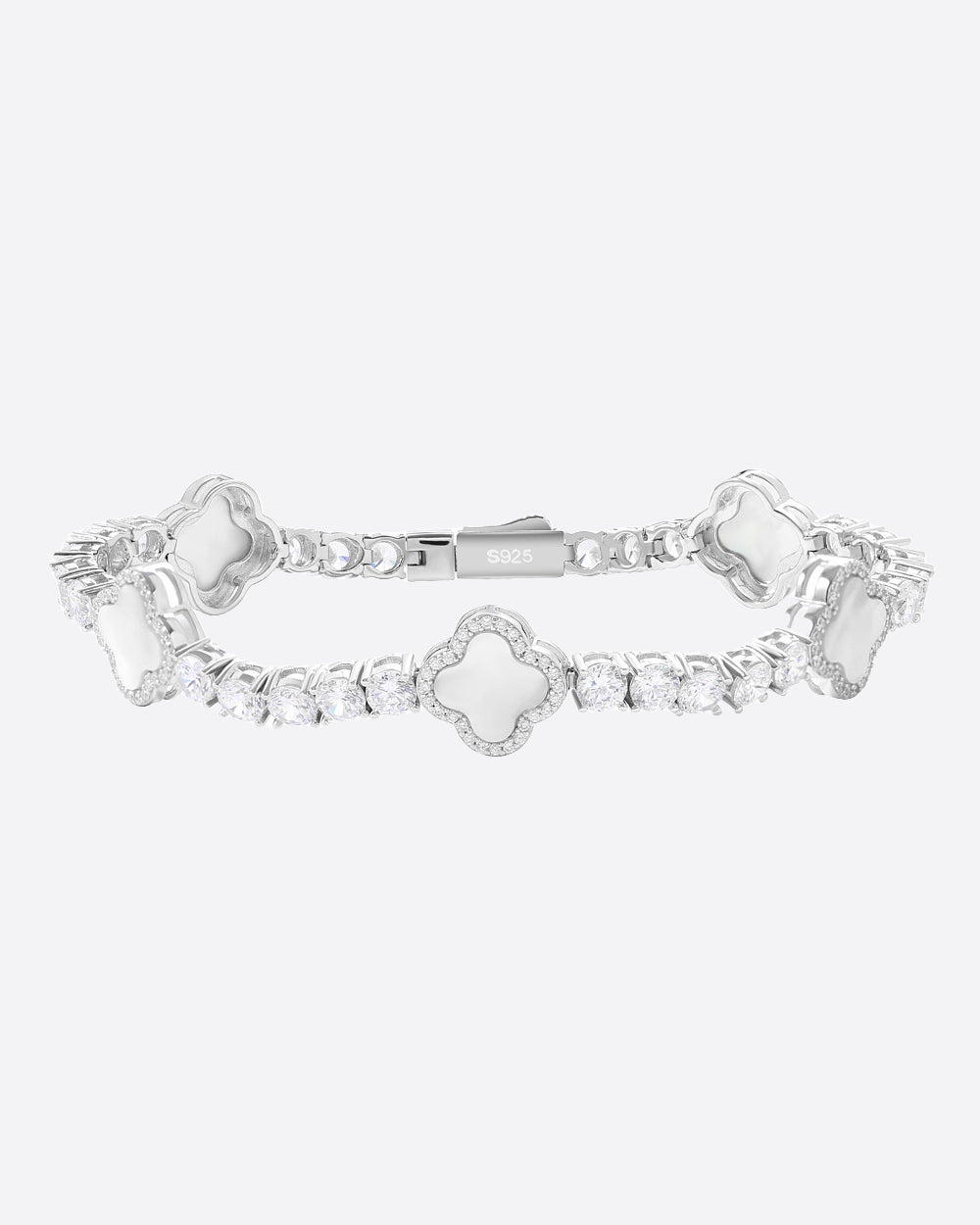 MOISSANITE PEARL CLOVERS BRACELET. - WHITE GOLD