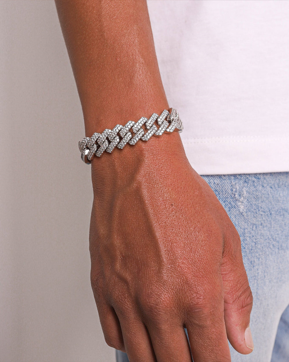 PRONG BRACELET. - 13MM WHITE GOLD