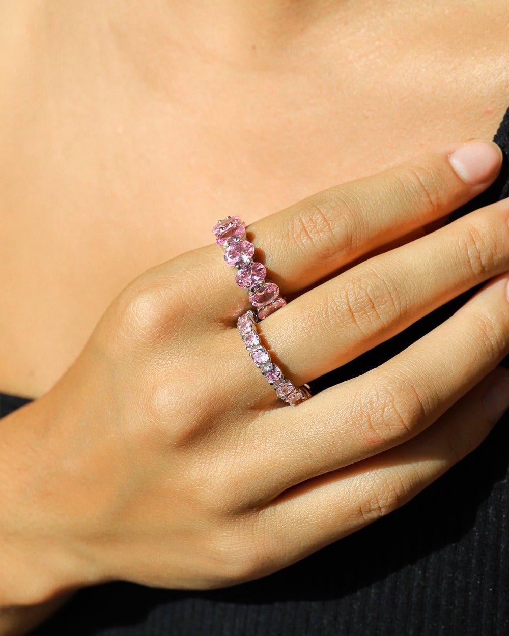 PINK OVAL CUT BAND 925. - WHITE GOLD