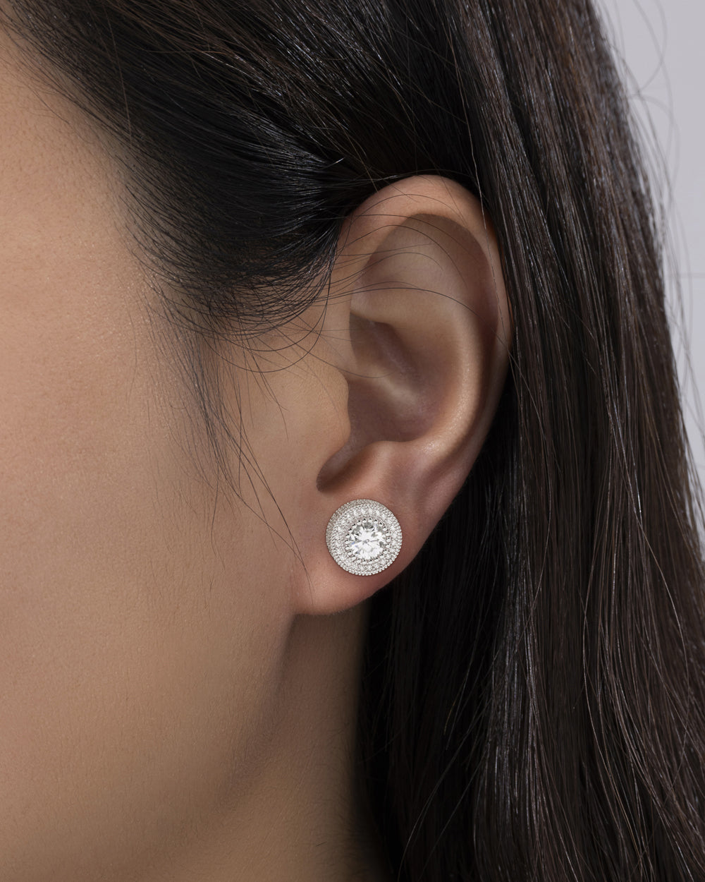 MOISSANITE POPPIN STUDS. - WHITE GOLD