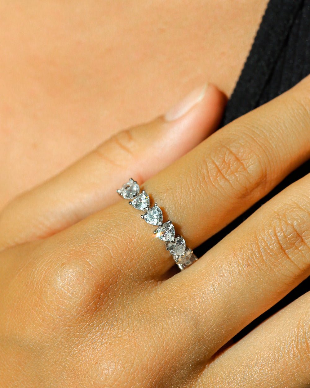 HEART CUT BAND 925. - WHITE GOLD